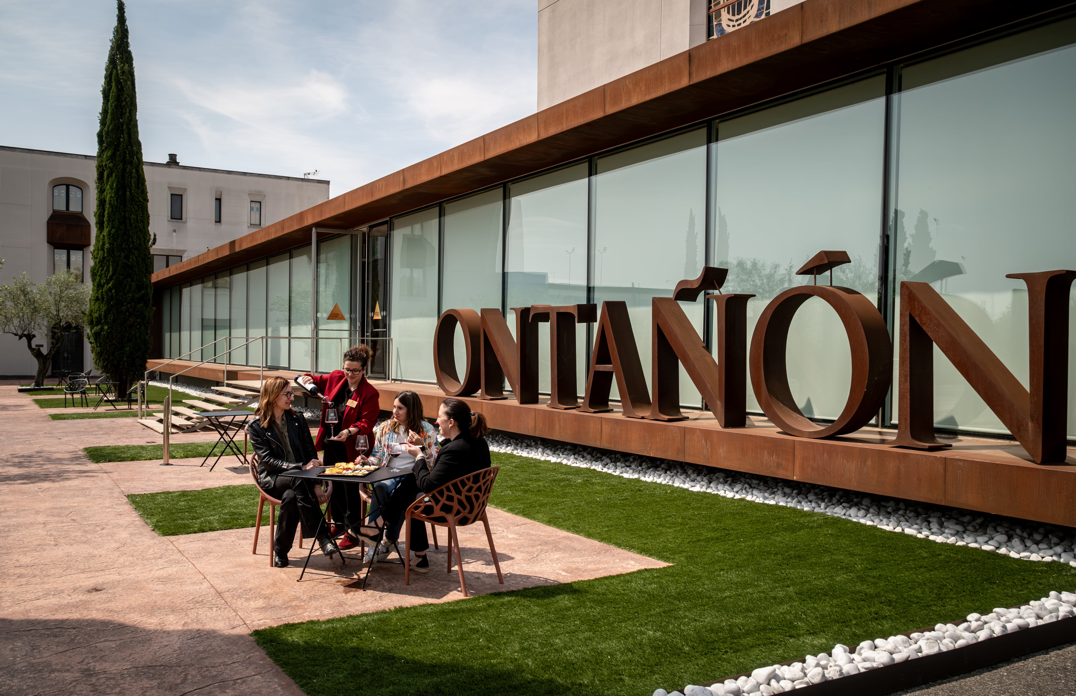 Bodegas Ontañón, El Templo del Vino en Logroño