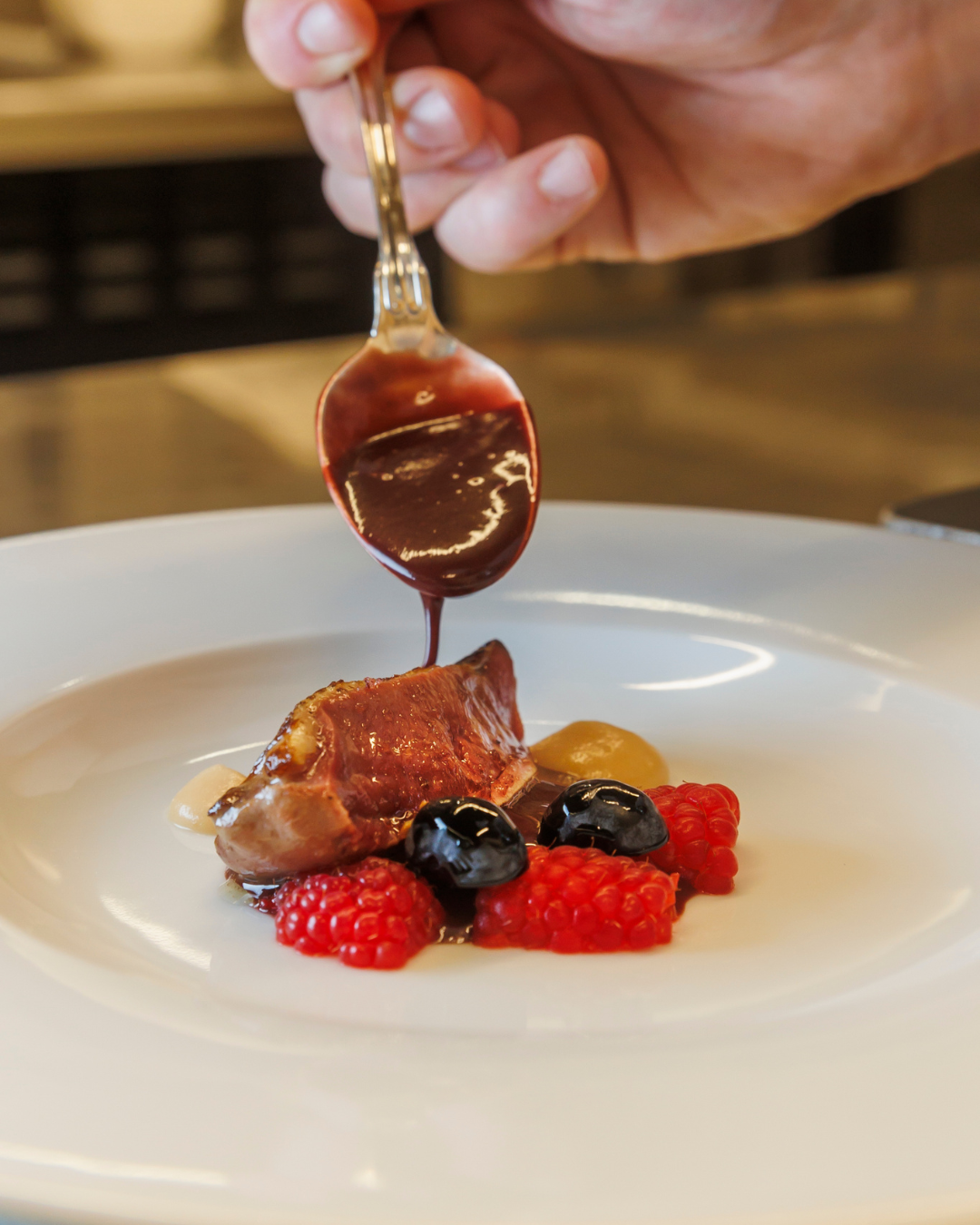 Visita y menú alta cocina